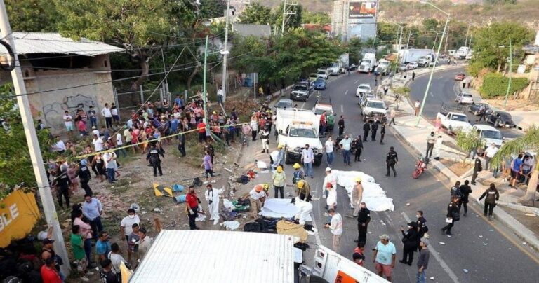 Seis muertos, incluyendo migrante dominicana tras accidente vial en México