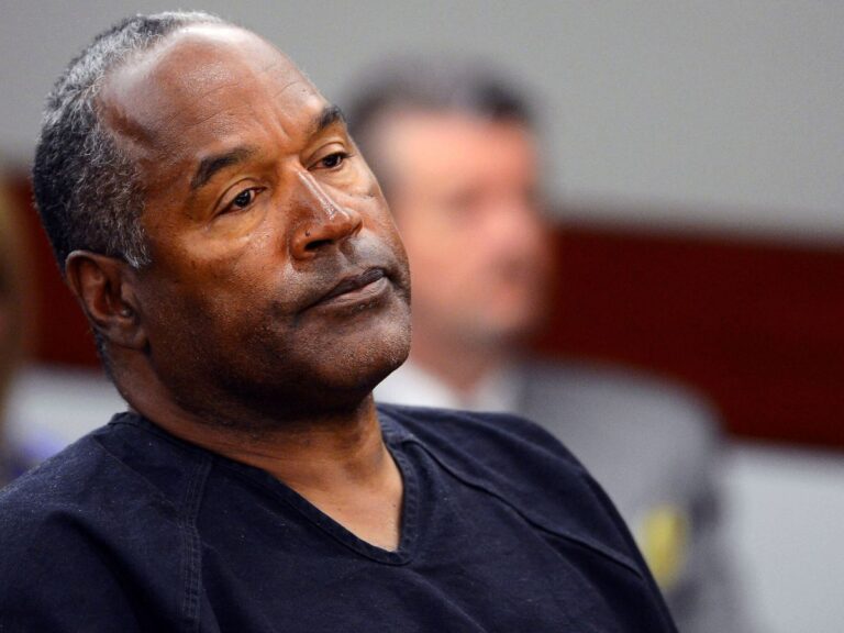 Muere O.J. Simpson, el ex jugador de fútbol protagonista de sonado caso de doble asesinato