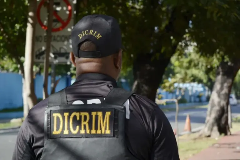 Capturan miembro de estructura criminal que cita personas por Instagram, Facebook, Tinder y Badoo para asaltarlas