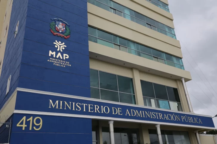 Servidores y funcionarios del Poder Ejecutivo no pueden ocupar cargos remunerados en alcaldías