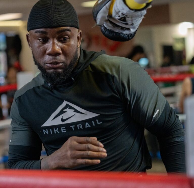 CMB declaró campeón absoluto al dominicano Carlos «Caballo Bronco» Adames
