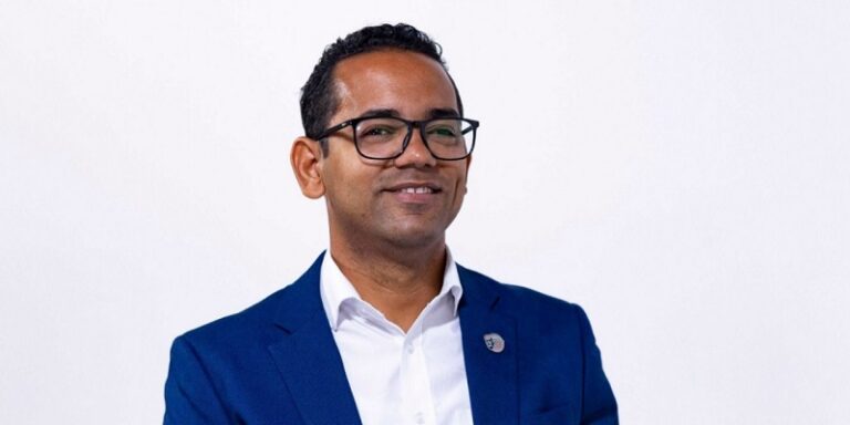 Jonathan Liriano es designado encargado de Relaciones Públicas en el Ministerio de Educación