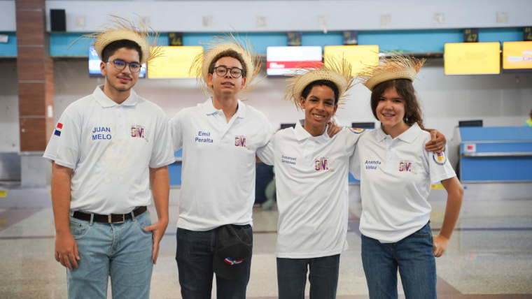 Dos dominicanos ganan medallas de bronce en la 39.ª Olimpíada Iberoamericana de Matemáticas