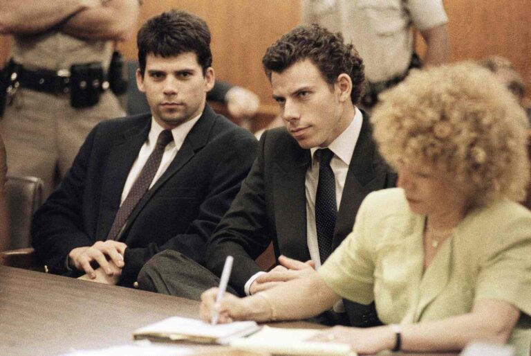 Familiares de los hermanos Erik y Lyle Menendez piden su liberación