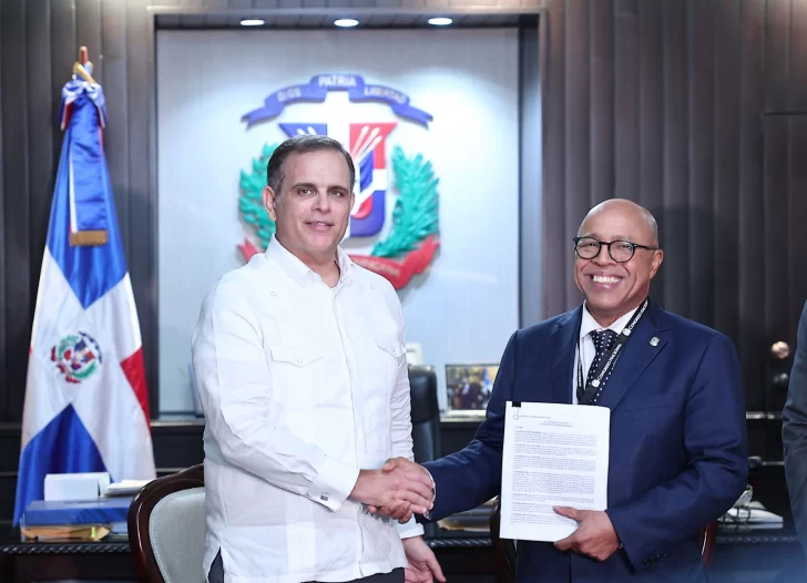 Gobierno deposita proyecto de ley de Modernización Fiscal en Congreso Nacional
