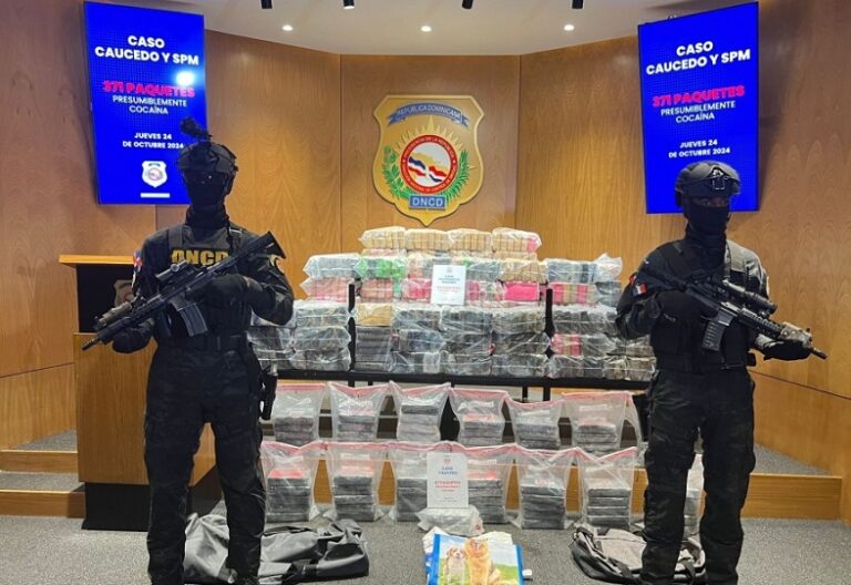 Ocupan 371 paquetes de cocaína en SPM y Puerto Caucedo