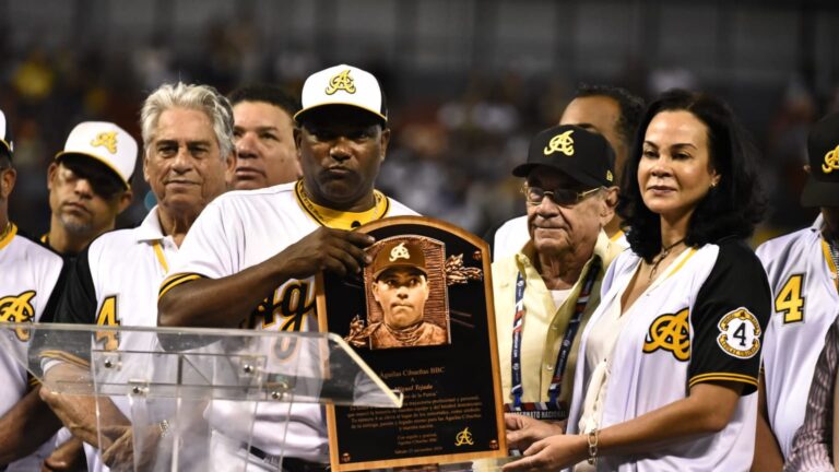 Águilas Cibaeñas retiran el número 4 de Miguel Tejada