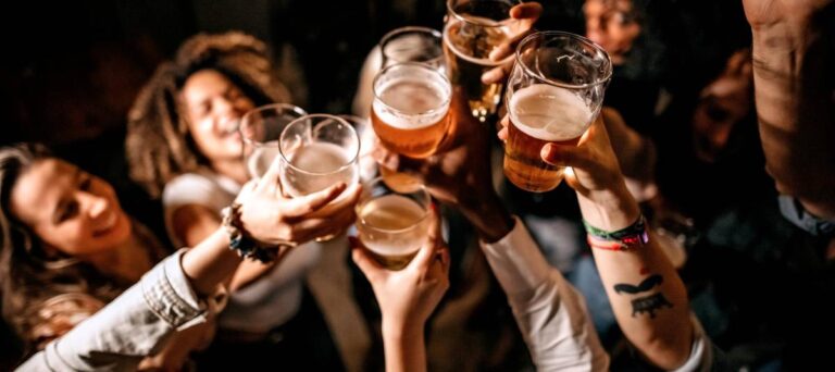 Interior y Policía emite resolución que extiende horario de venta de bebidas alcohólicas durante Navidad y Año Nuevo
