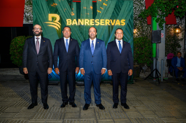 Banco de Reservas agradece a sus clientes