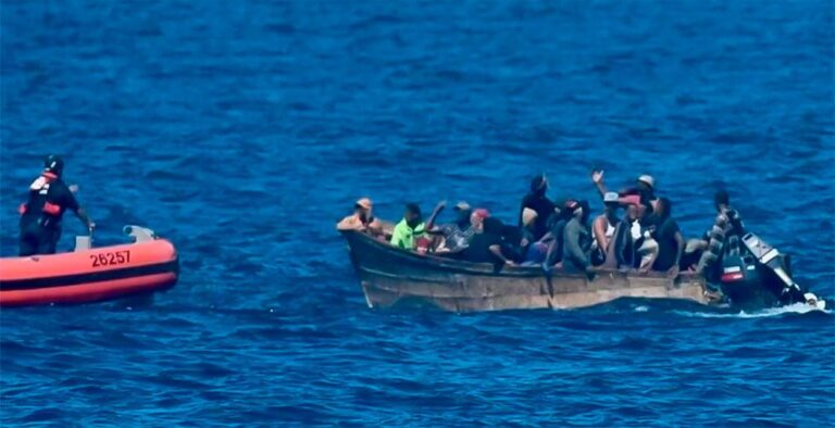Detienen a 108 dominicanos que intentaron llegar ilegalmente a costas de Puerto Rico