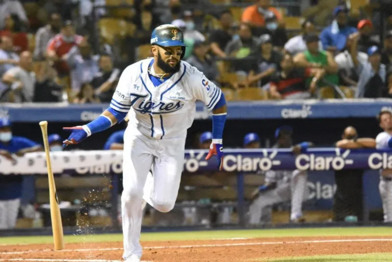 Licey imponen marca de carreras, en histórica paliza sobre Águilas
