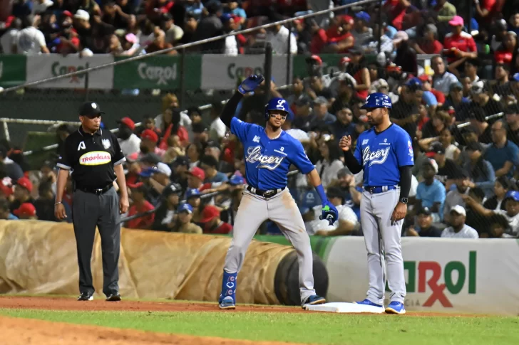 Licey supera al Escogido y se afianzan en la cima del Round Robin