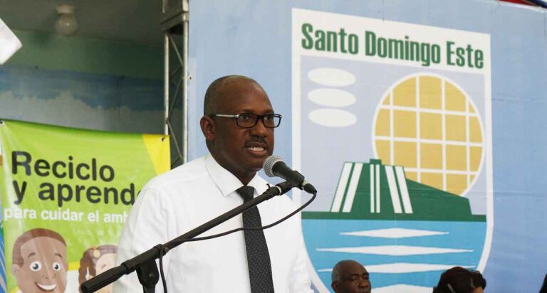 Auditoría revela Alfredo Martínez “El Cañero” efectuó pagos mayores a los ejecutados en obras por concepto de asfaltados, reparaciones y construcción