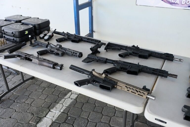 Desmantelan en Baní red de tráfico de armas con vínculos internacionales
