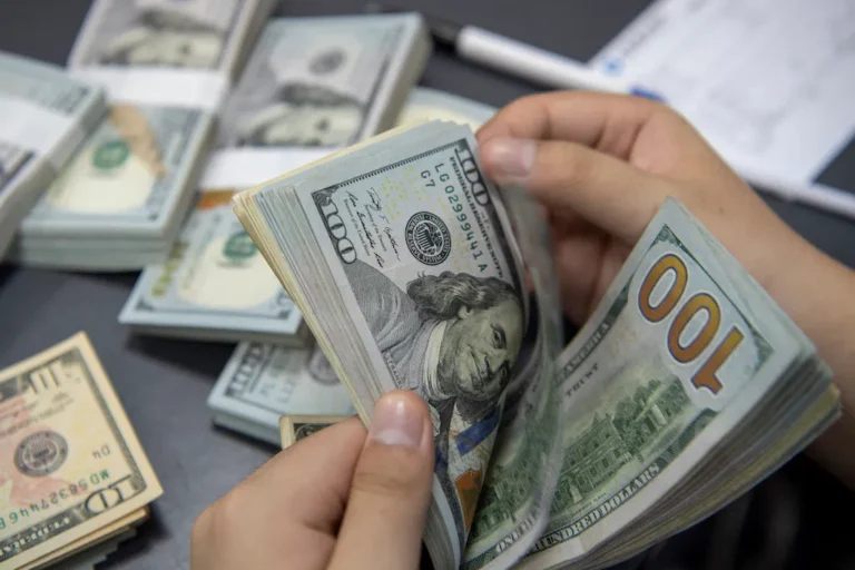 Banco Central cotiza el dólar a RD$63.20 este miércoles 19 de marzo