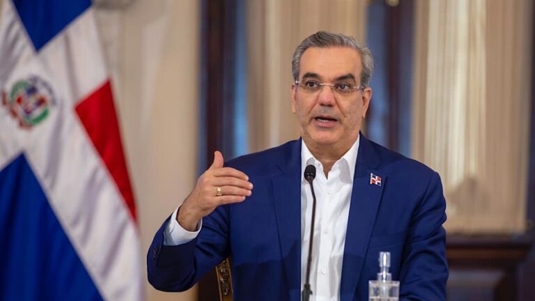 Abinader es el cuarto presidente mejor valorado de América Latina