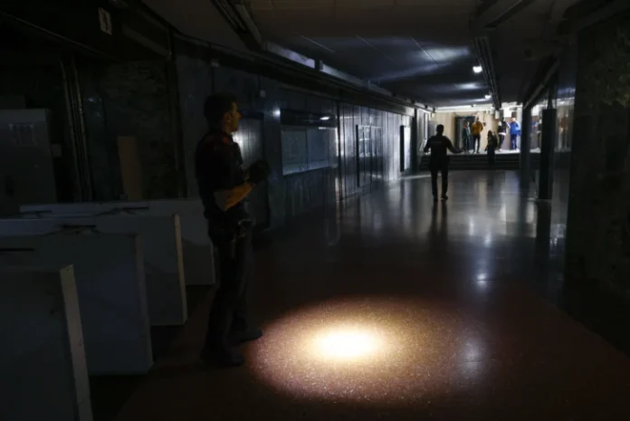 e8160be939643262af04ca756d71d6050322d500-728x486