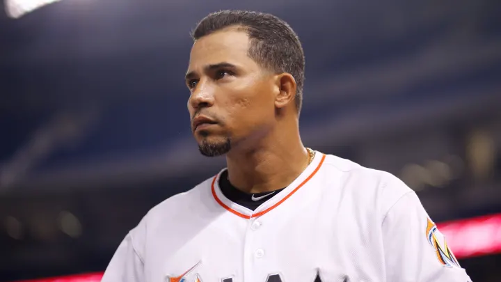 Expelotero dominicano Rafael Furcal enfrenta cargos de agresión en Florida
