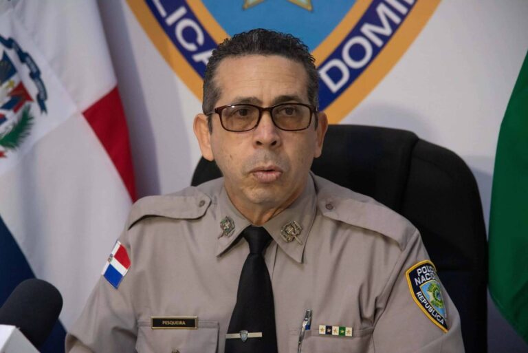 Policía activa búsqueda de seis hombres acusados de drogar y abusar de una joven en Villa González
