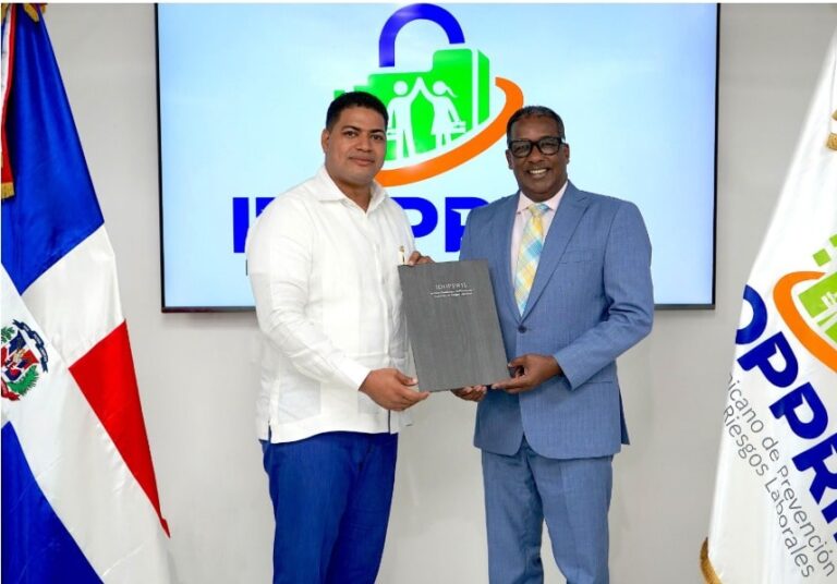 IDOPPRIL y DIGEIG firman Compromiso Estratégico para Prevención de Corrupción Administrativa