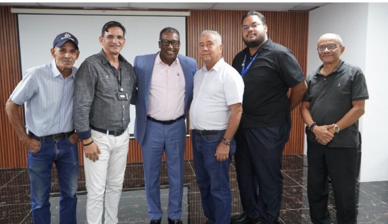 Director IDOPPRIL destaca rol de padres para formar ciudadanía sana⁣
