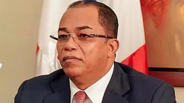 catalino-correa-hiciano-focus-0-0-608-342