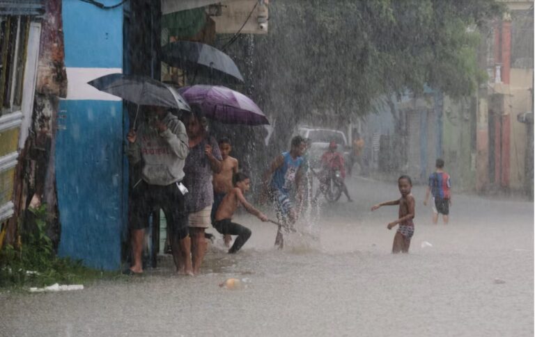 Más de 3.500 personas evacuadas en República Dominicana a causa del huracán Melissa