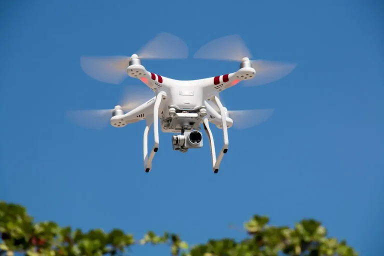 IDAC advierte sobre uso de drones sin autorización en el Centro Olímpico Juan Pablo Duarte