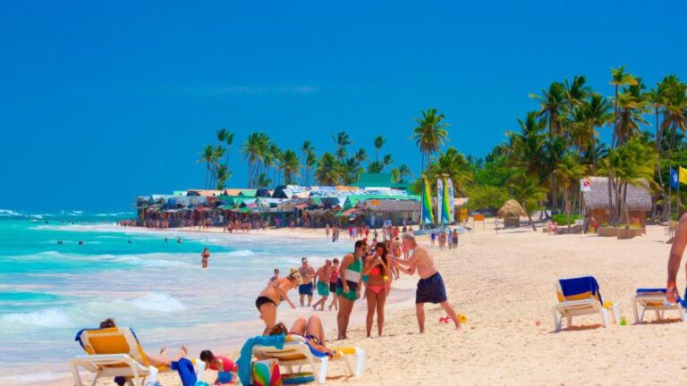 República Dominicana extiende exención de vigencia de 6 meses en pasaportes para turistas